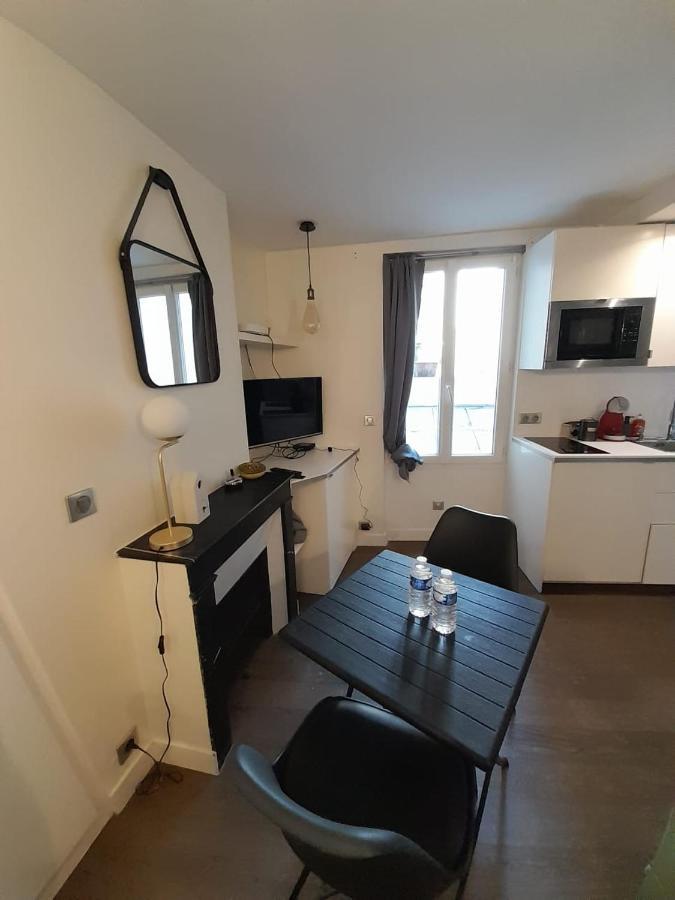 Apartament Studio Equipe Metro Abbesses A Montmartre Paryż Zewnętrze zdjęcie