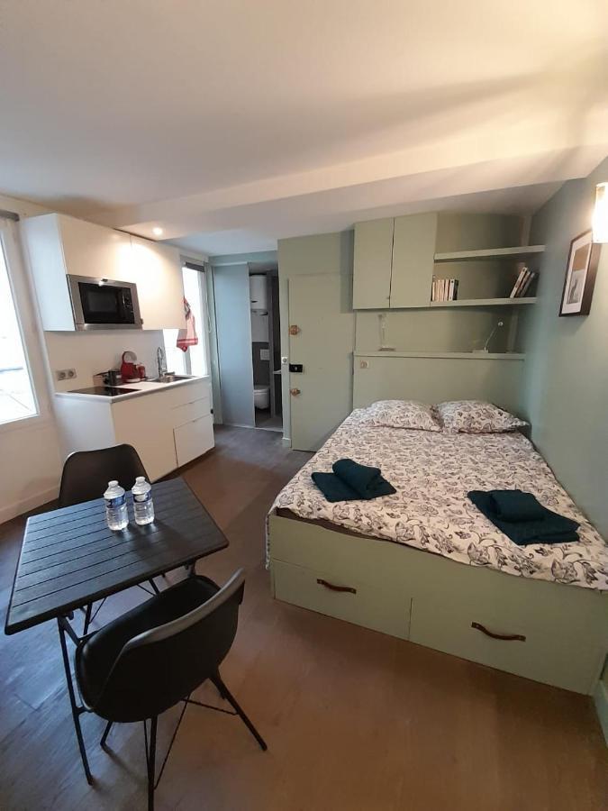 Apartament Studio Equipe Metro Abbesses A Montmartre Paryż Zewnętrze zdjęcie